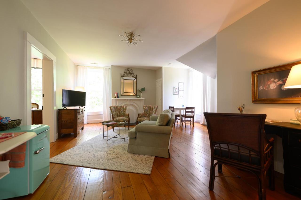 Rose Hill Inn Versailles Екстер'єр фото