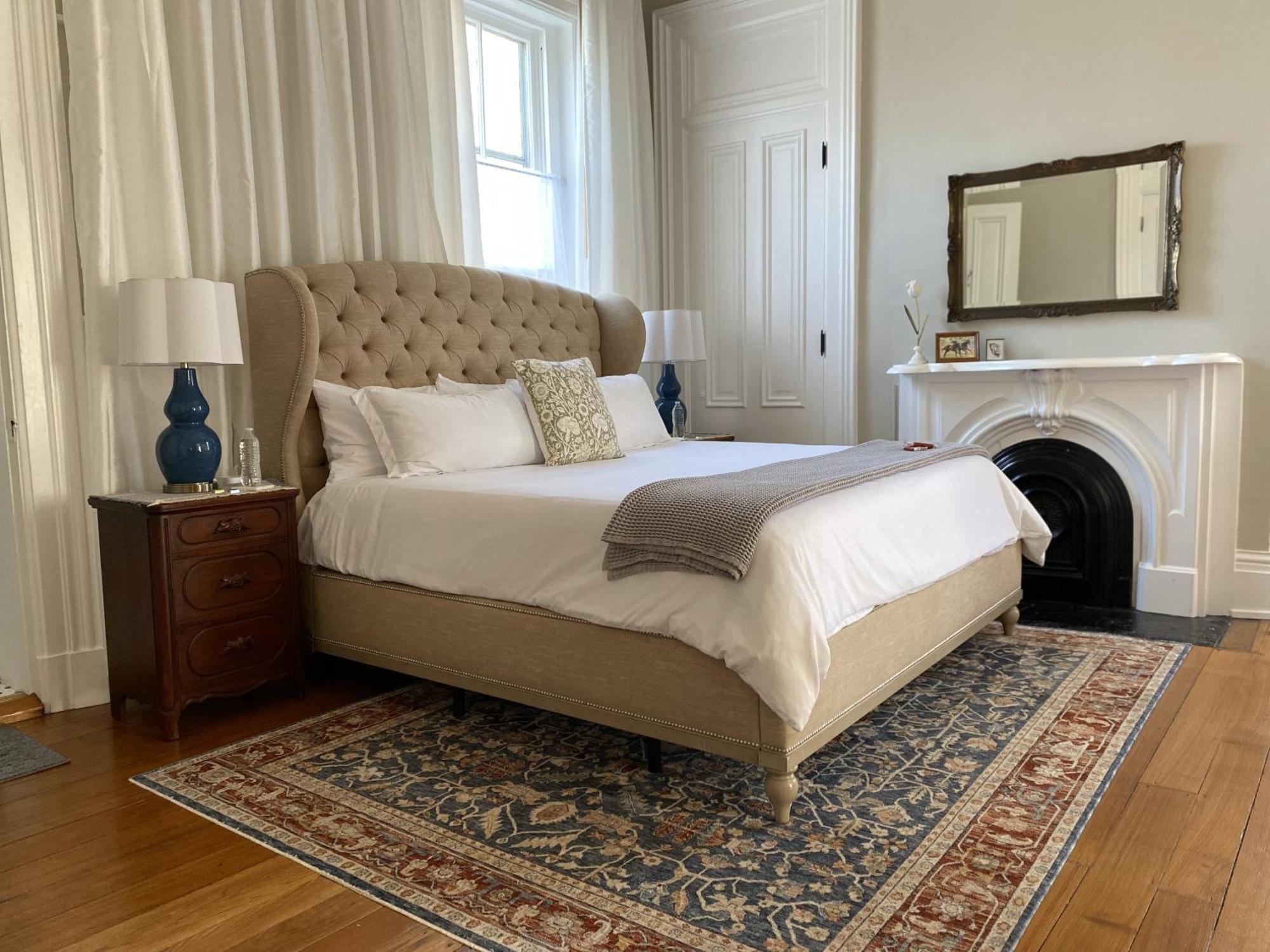 Rose Hill Inn Versailles Екстер'єр фото