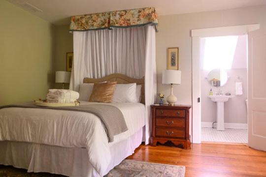 Rose Hill Inn Versailles Екстер'єр фото